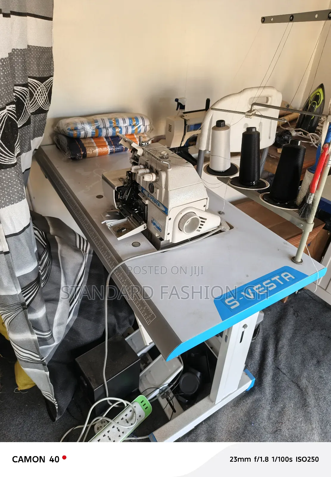Knitting Machine