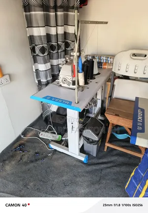 Knitting Machine