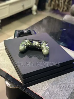 Play Station 4 Pro