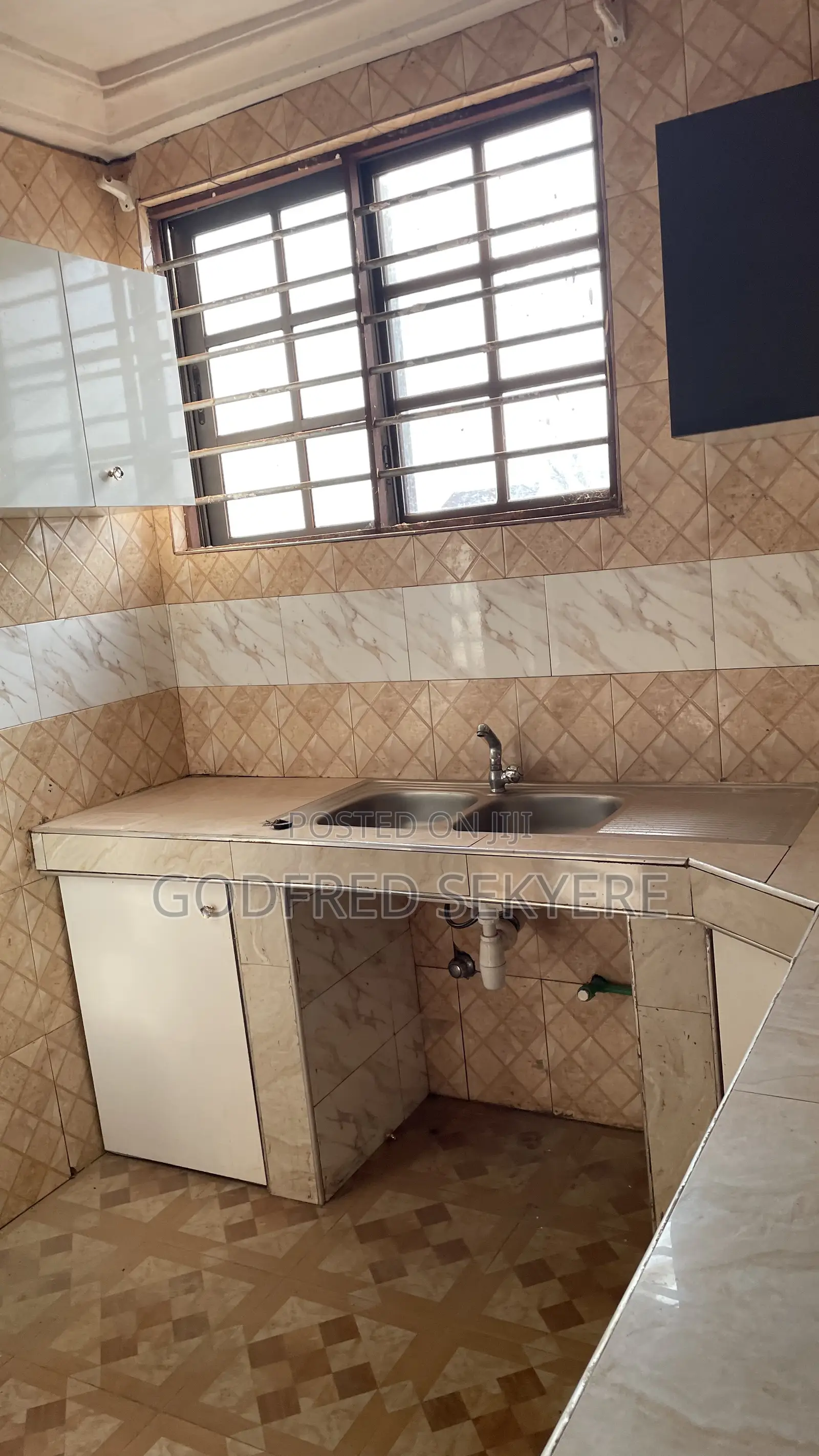 Furnished 3bdrm Apartment in Adeleke Estates, Kumasi Metropolitan