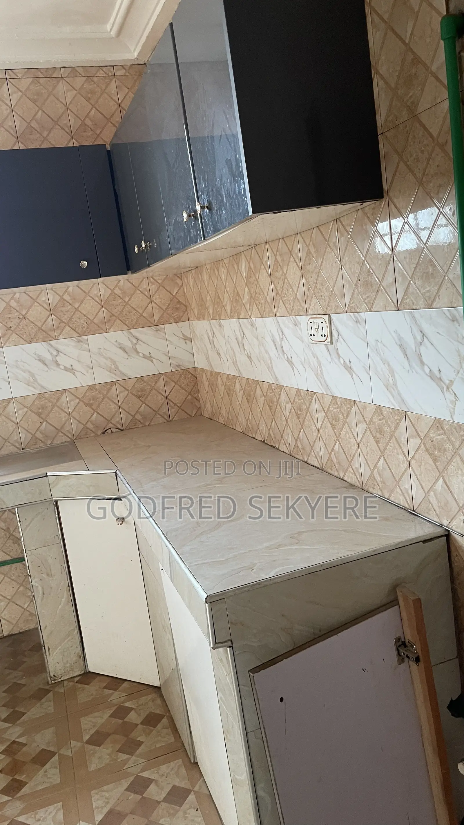 Furnished 3bdrm Apartment in Adeleke Estates, Kumasi Metropolitan