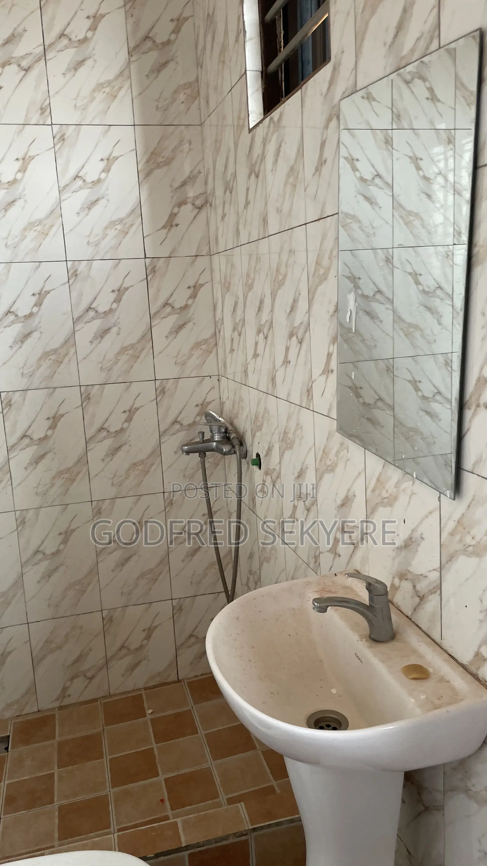Furnished 3bdrm Apartment in Adeleke Estates, Kumasi Metropolitan