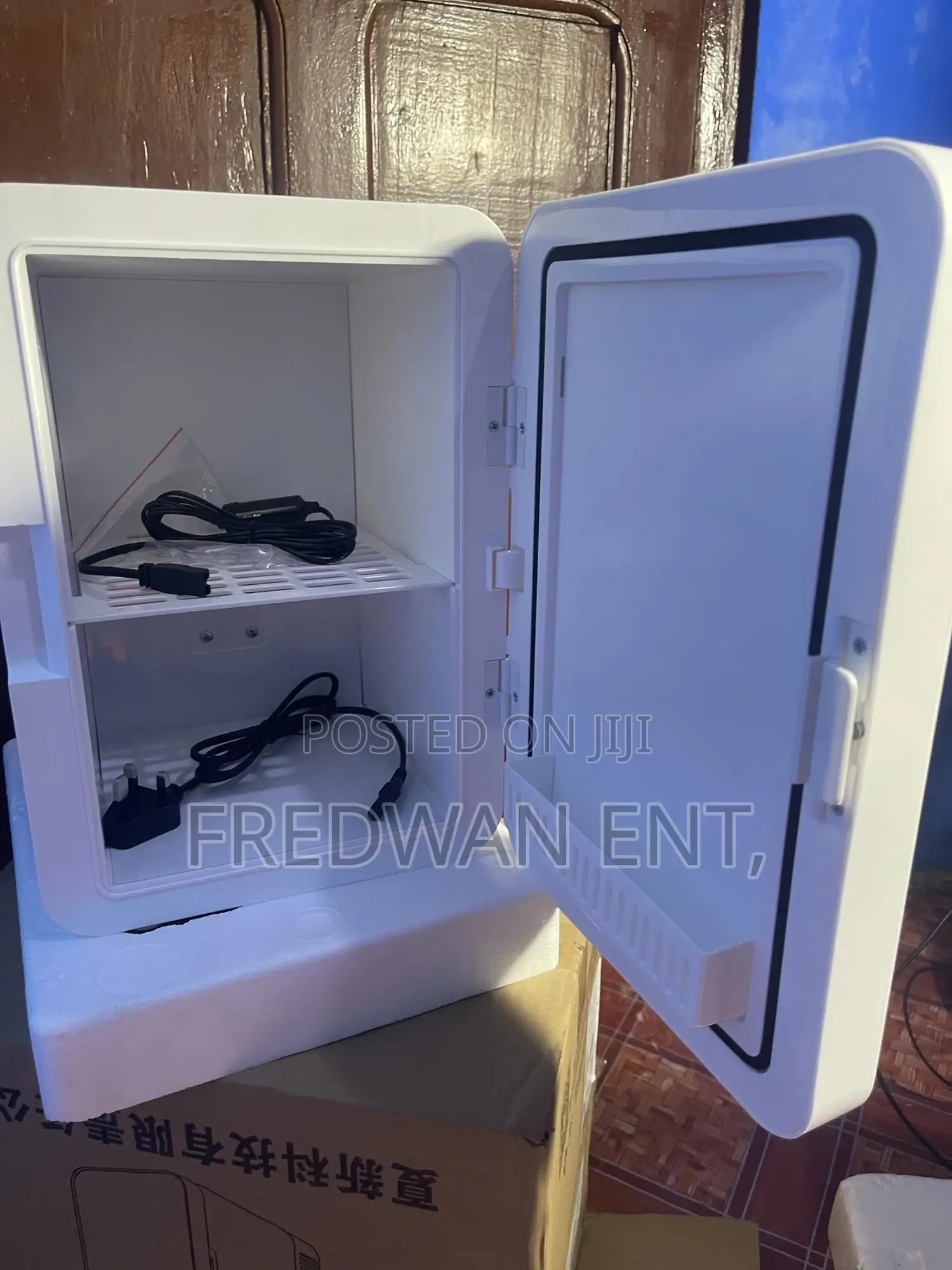 16l Mini Refrigerator