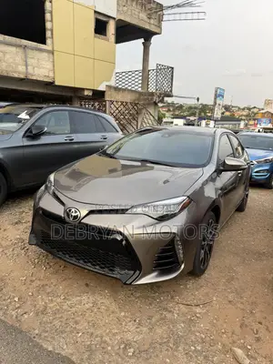 Toyota Corolla SE 4dr Sedan (1.8L 4cyl CVT) 2017 Brown