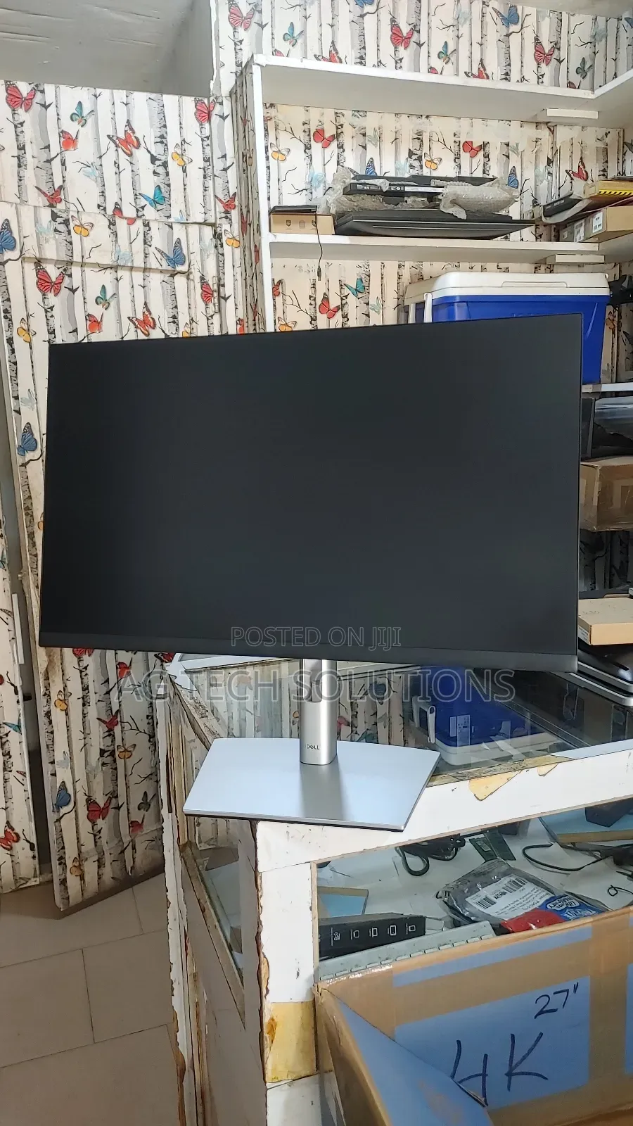 Dell Edgless Monitor P2422h