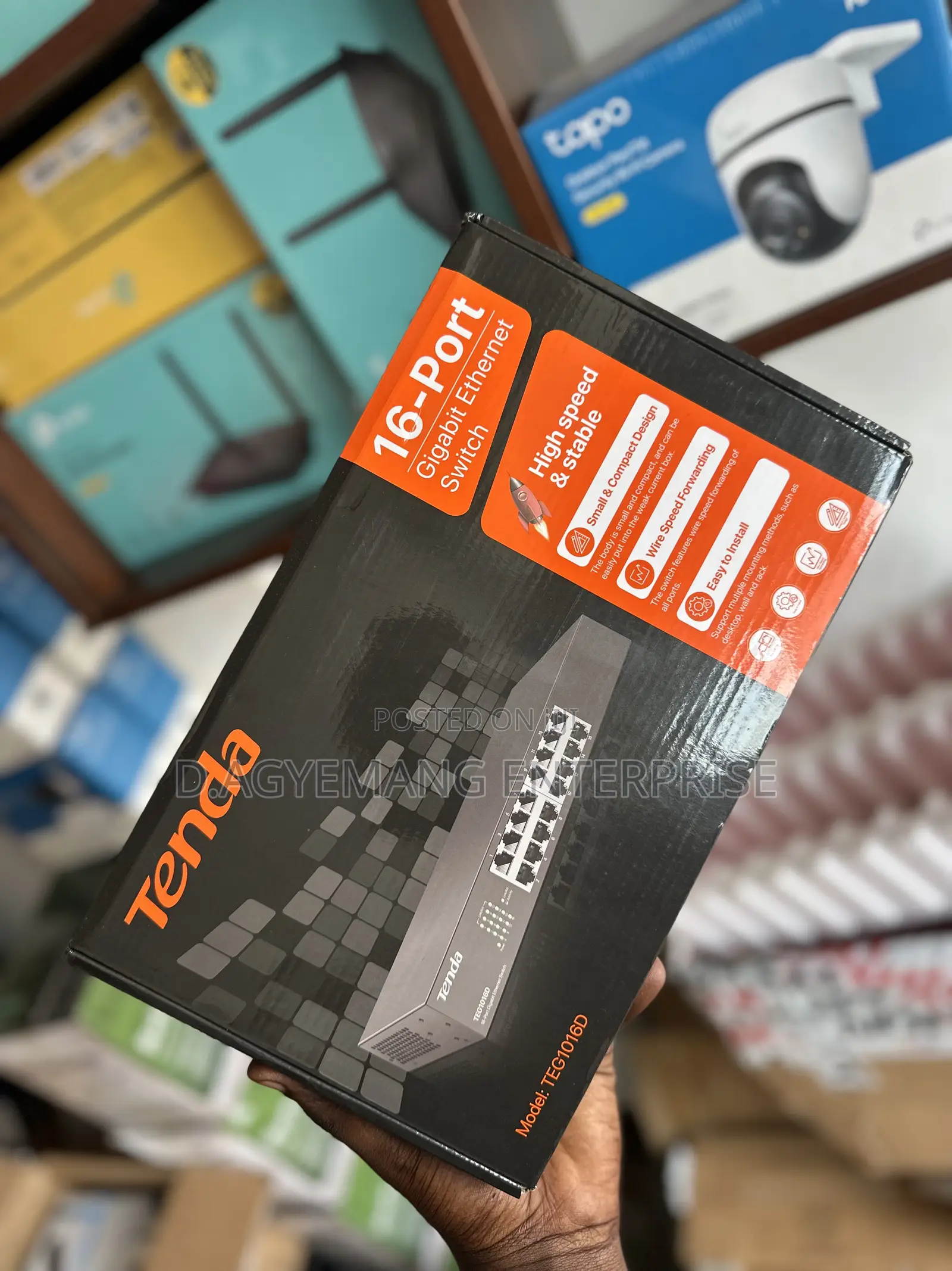 Tenda 16 Port Switch