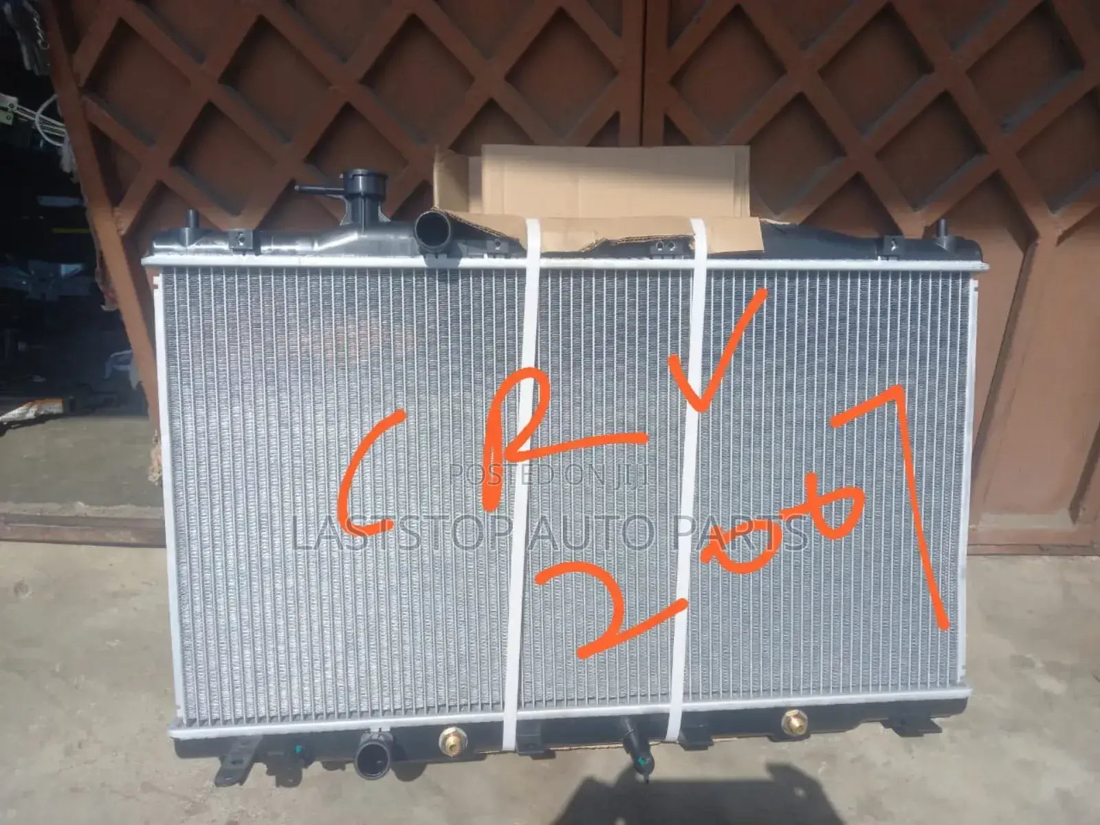 Honda Crv, Cr-v Radiator [Water Tanks] - Abossey Okai to All Areas.