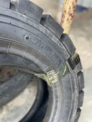 28x9-15 Tires