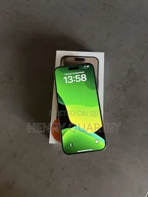 Apple iPhone 15 Pro Max 256 GB
