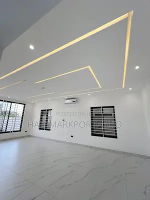 5bdrm House in East Legon Hills, Ashaley Botwe for sale