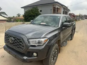 Toyota Tacoma TRD Off Road Double Cab 6' Bed V6 AT 2023 Gray