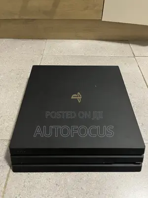 Playstation 4 Pro 1tb