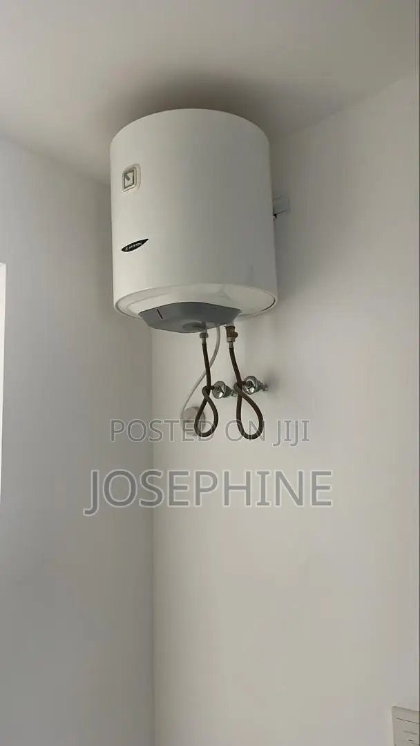 Furnished 2bdrm Apartment in Henrietta’S, US Embassy Area for rent