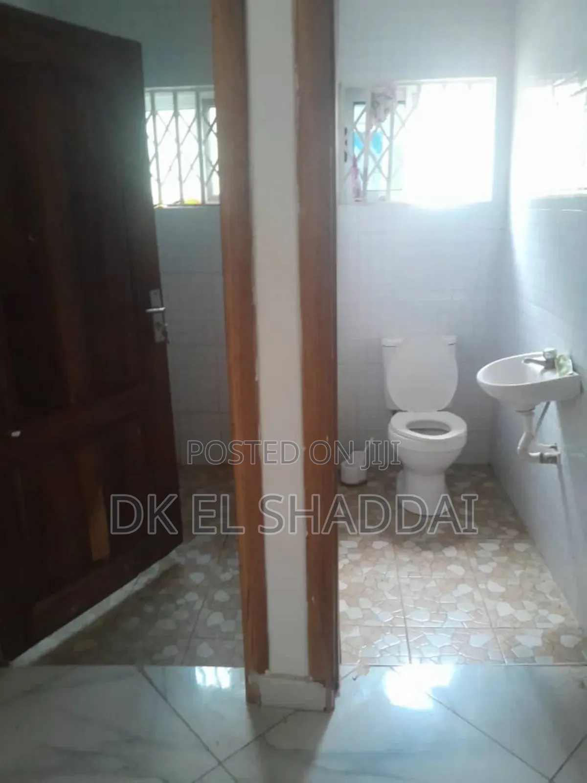 3bdrm House in Pokuase for rent