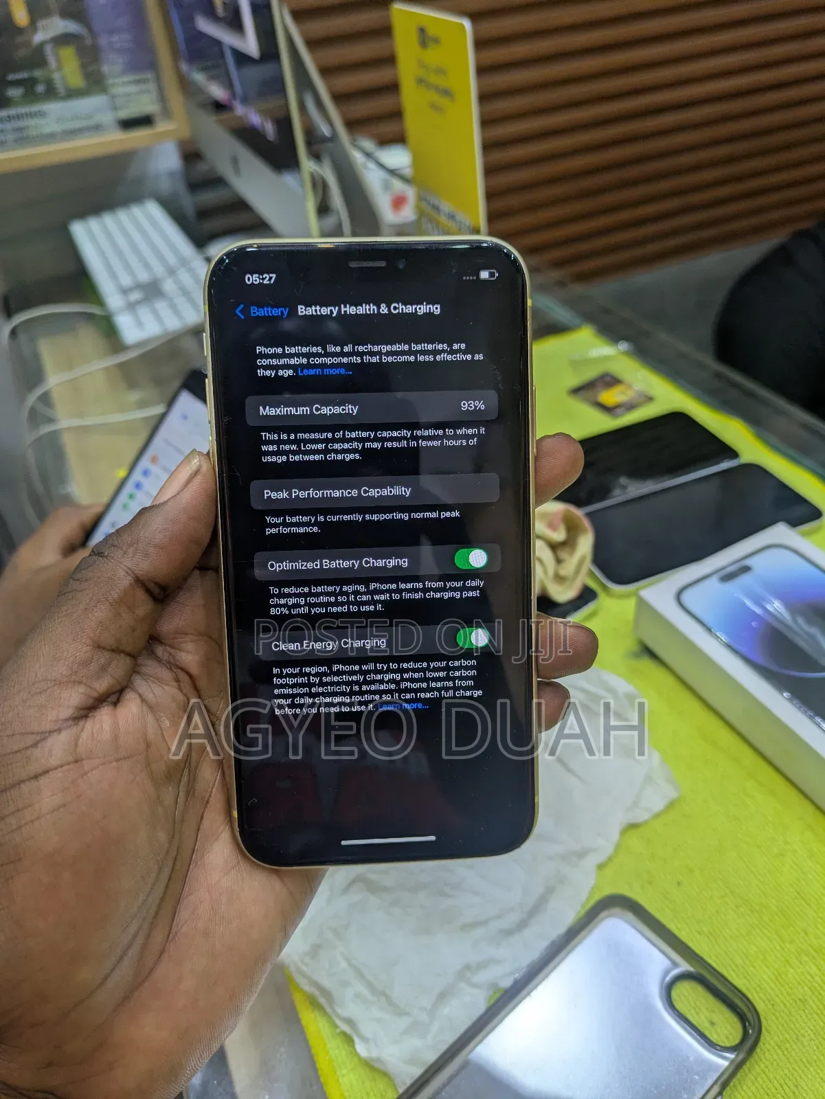 Apple iPhone XR 128 GB Yellow
