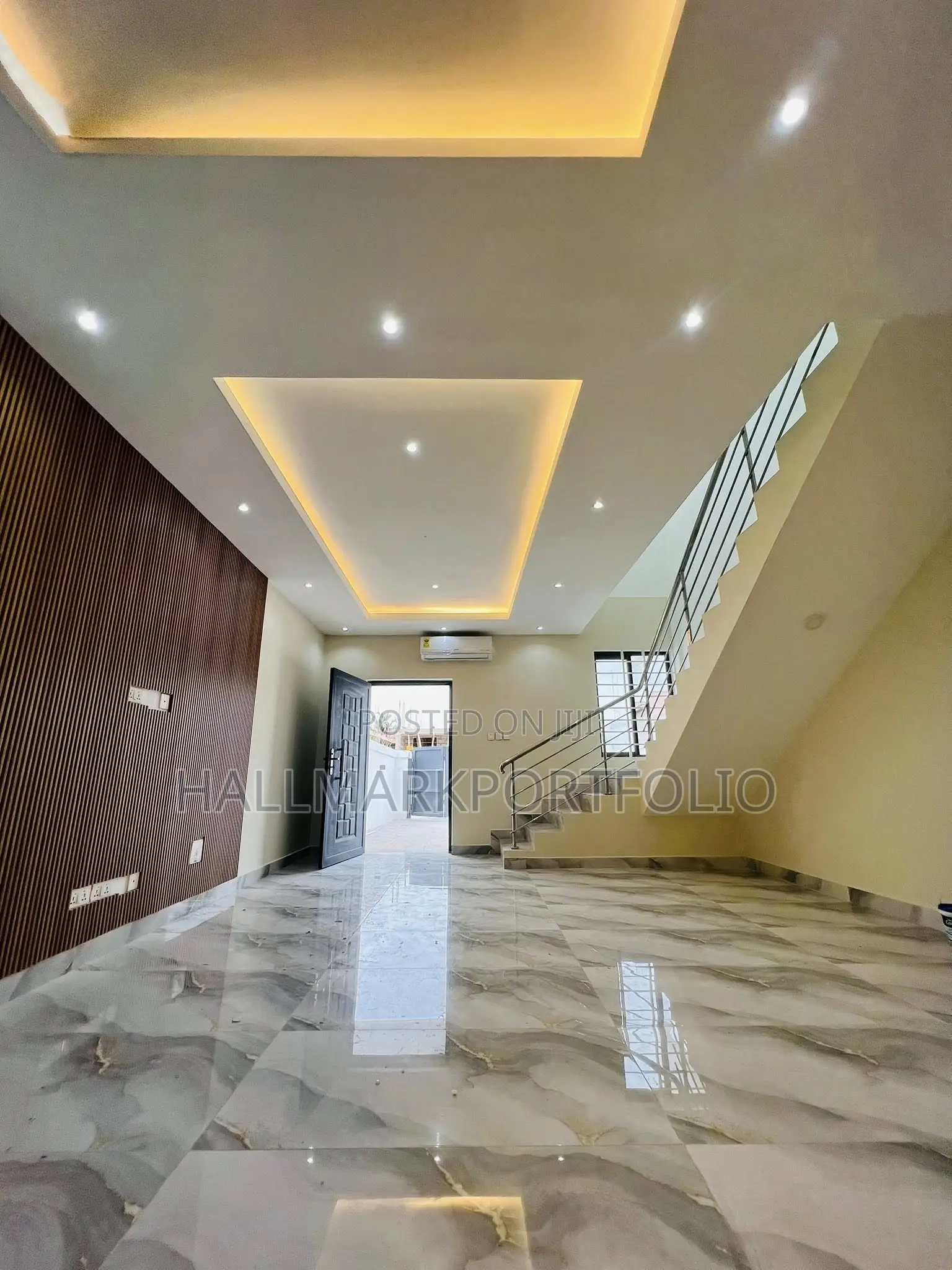 2bdrm House in Ashaley Botwe for sale