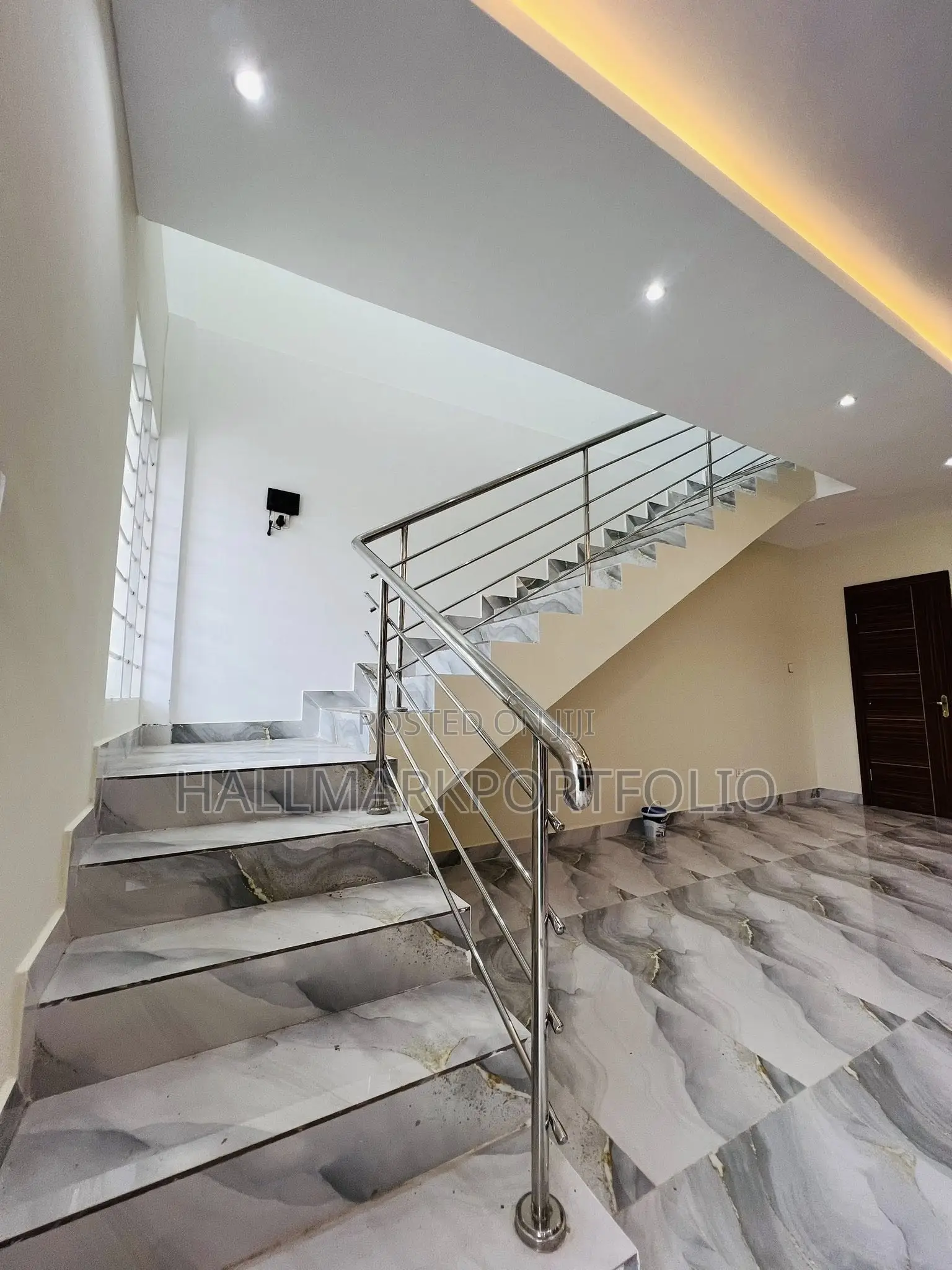 2bdrm House in Ashaley Botwe for sale