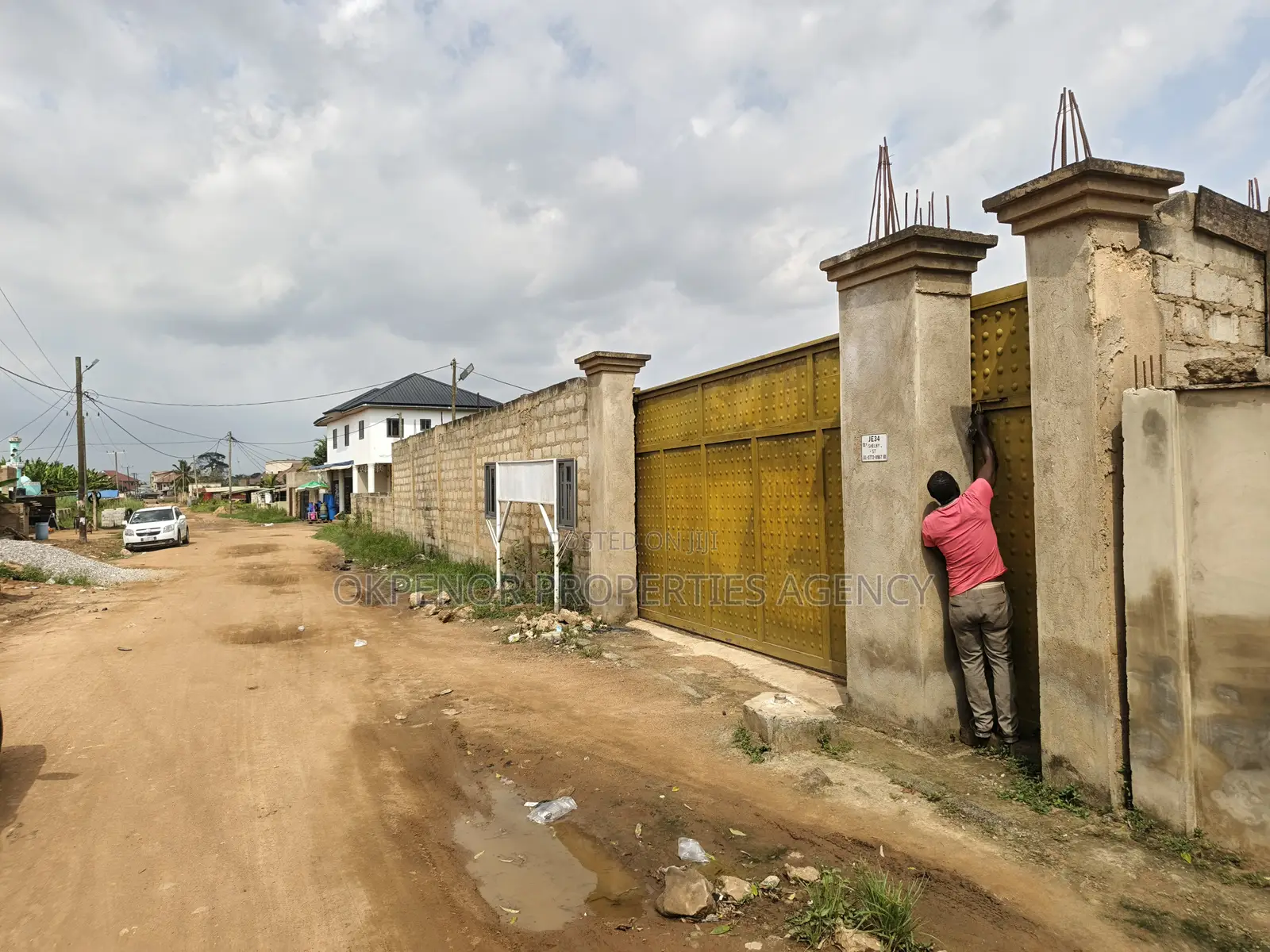 1plot of Land Fence for Sale at Ashalaja
