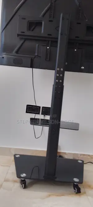 43" Smartv With Stand Sunny Walk