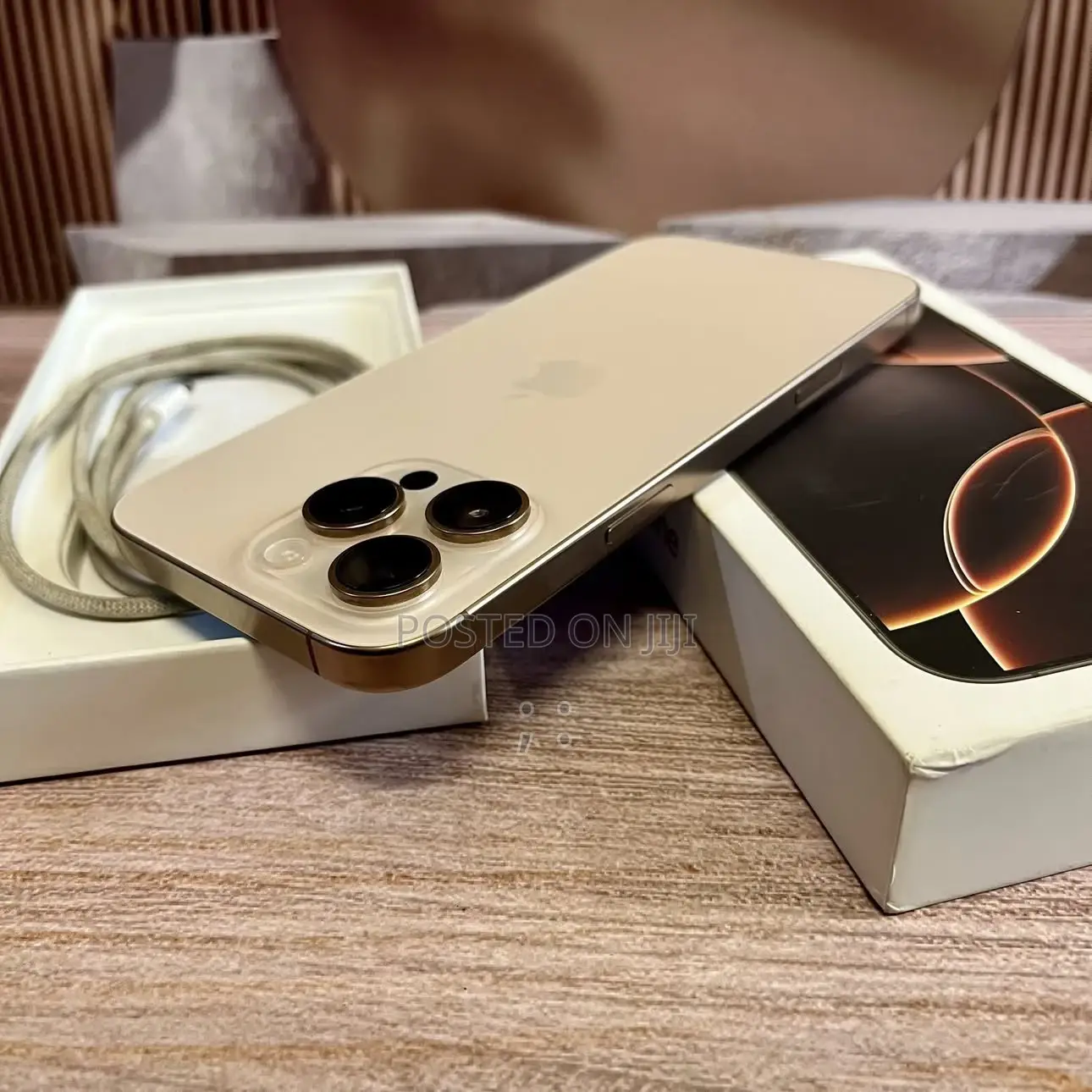 Apple iPhone 16 Pro Max 512 GB Gold