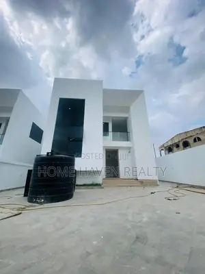 4bdrm House in Abelemkpe for sale