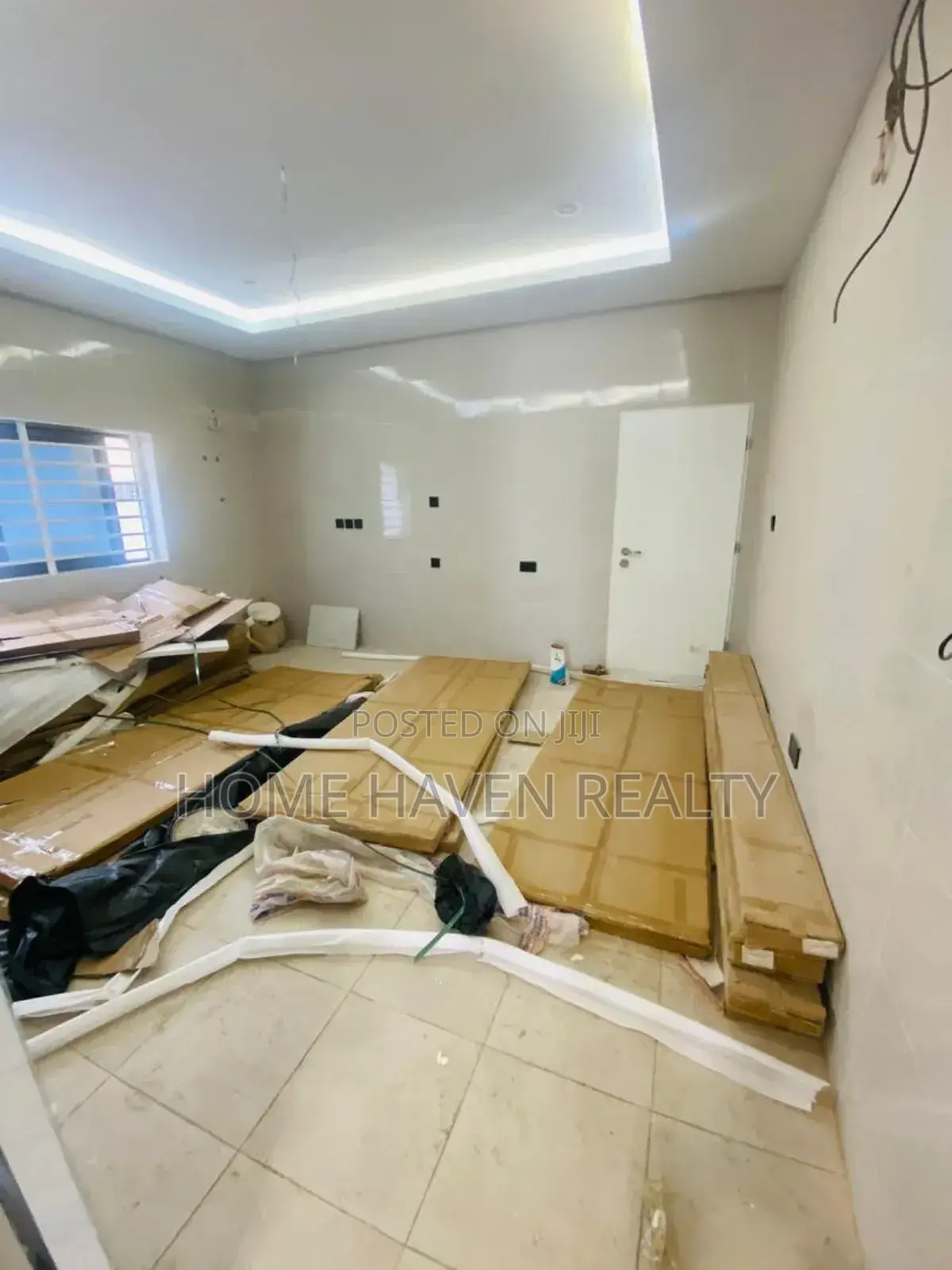 4bdrm House in Abelemkpe for sale