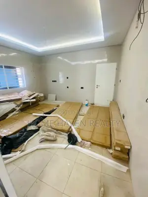 4bdrm House in Abelemkpe for sale