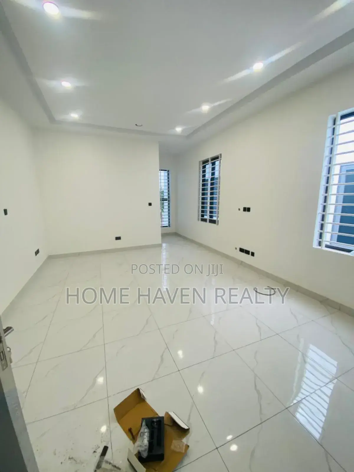 4bdrm House in Abelemkpe for sale