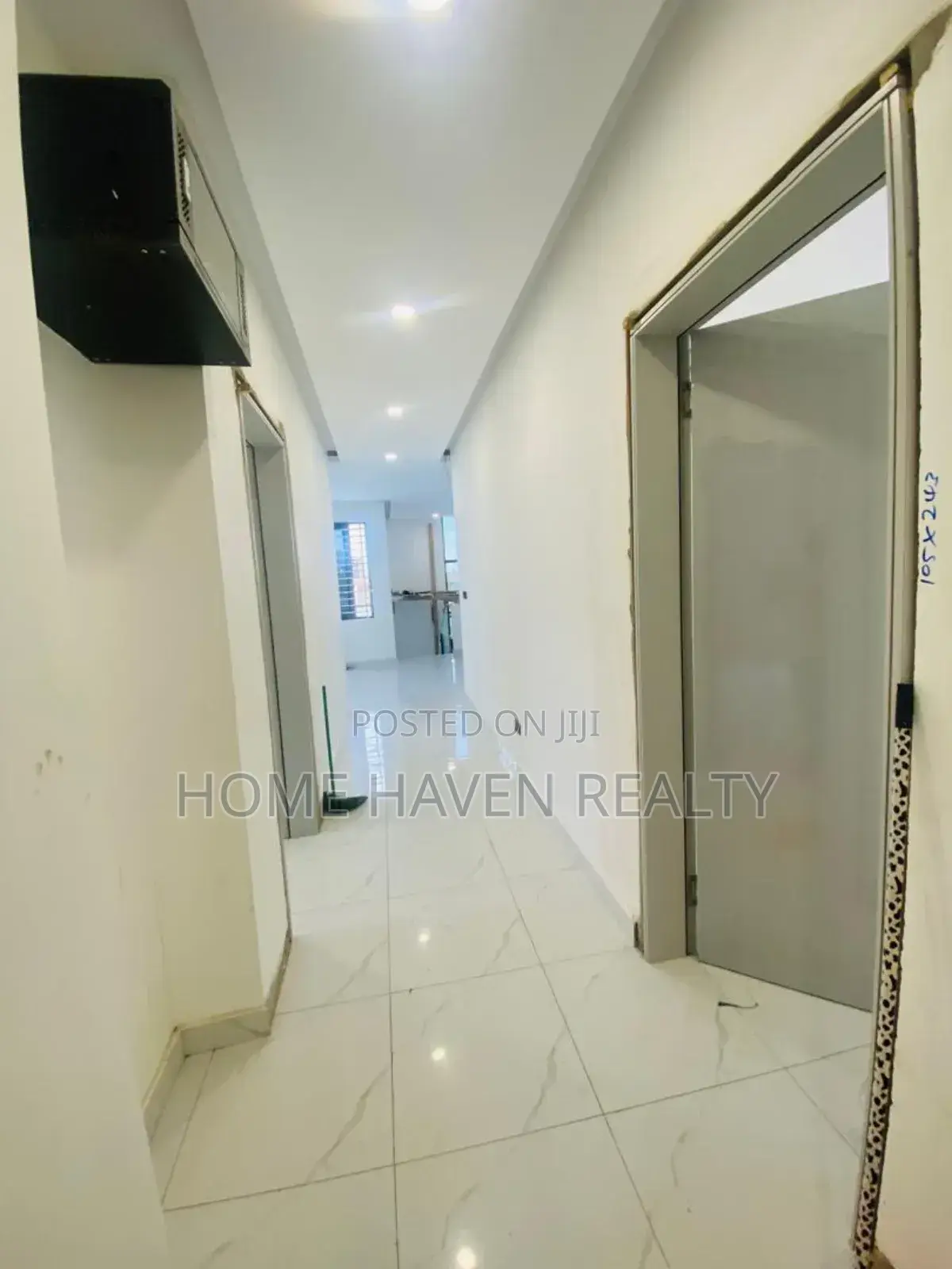 4bdrm House in Abelemkpe for sale