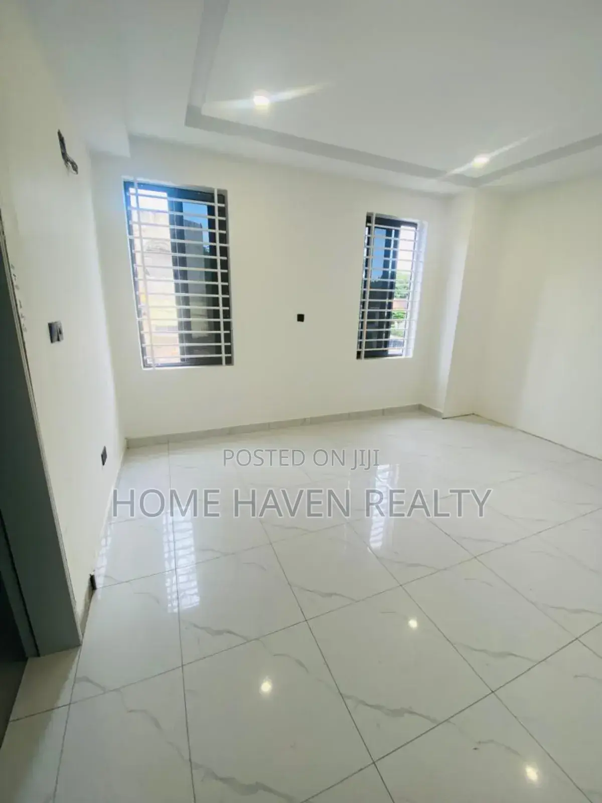 4bdrm House in Abelemkpe for sale