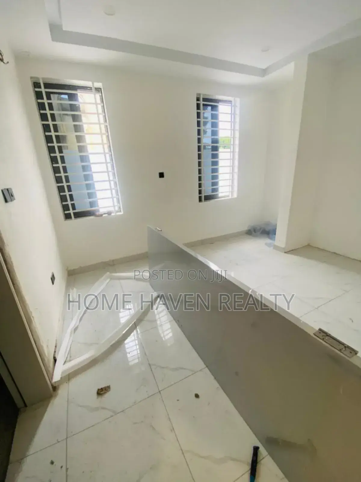 4bdrm House in Abelemkpe for sale