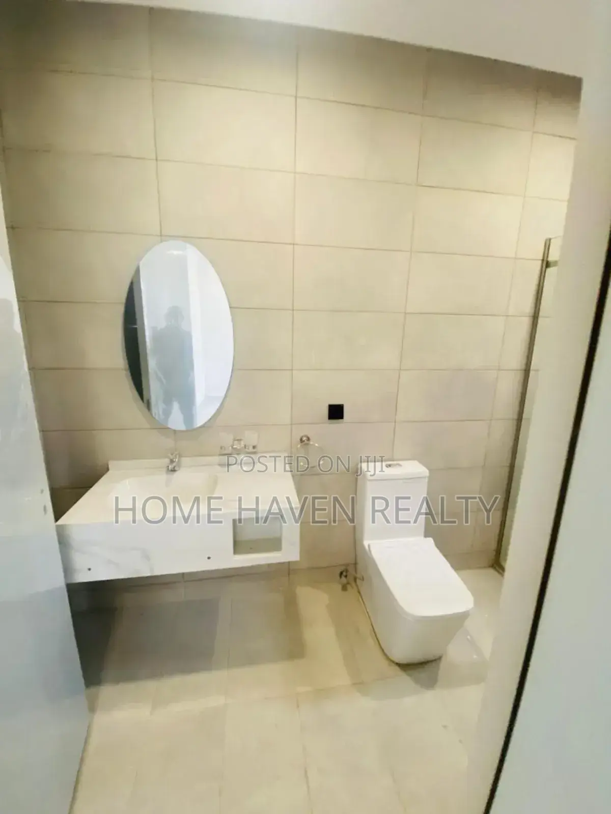 4bdrm House in Abelemkpe for sale