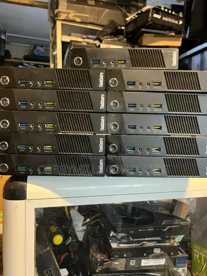Desktop Computer Lenovo 8GB Intel Core i5 HDD 500GB