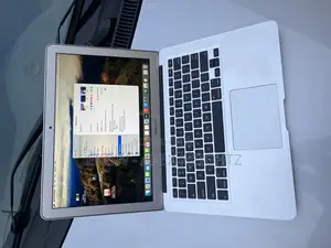 Laptop Apple MacBook 2017 8GB Intel Core i5 SSD 128GB