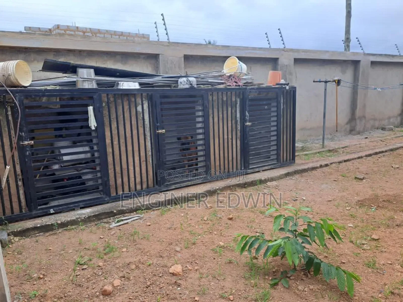 6bdrm House in Adjen Kotoku, Accra Metropolitan for sale