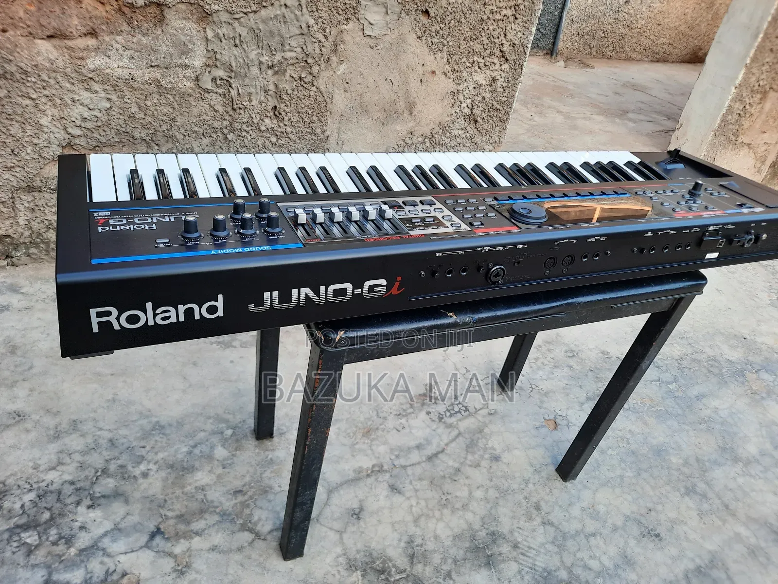 Roland Juno Gi