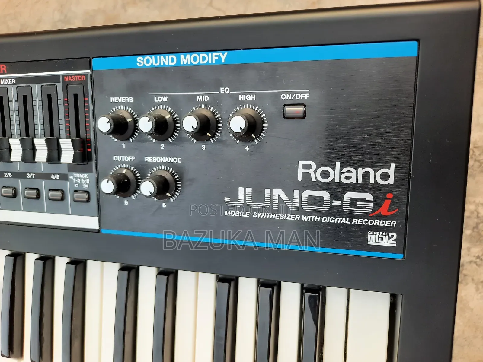 Roland Juno Gi