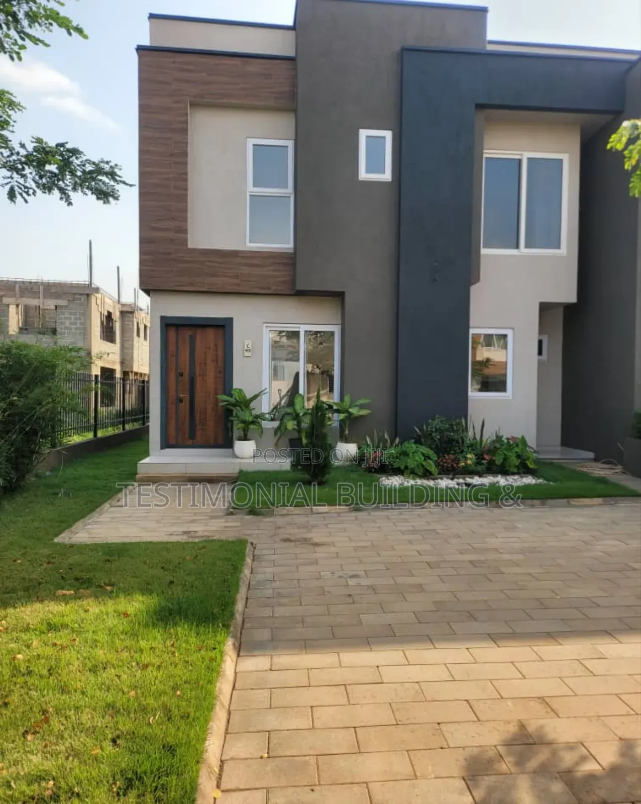 3bdrm House in Testimonial Building, East Legon for sale