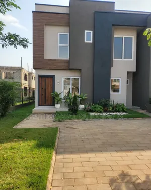 3bdrm House in Testimonial Building, East Legon for sale