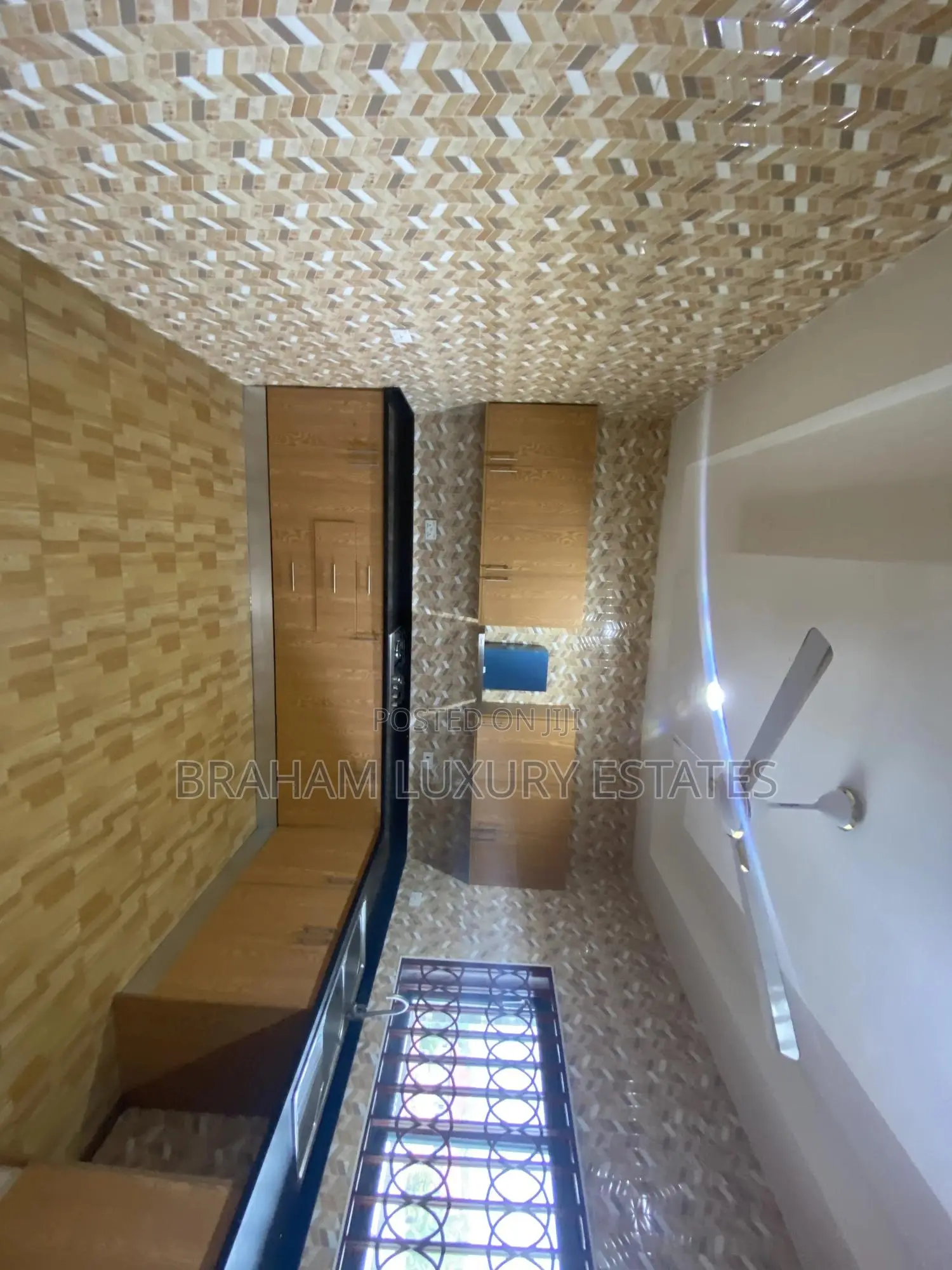 3bdrm Apartment in Braham Luxury, Nungua for rent