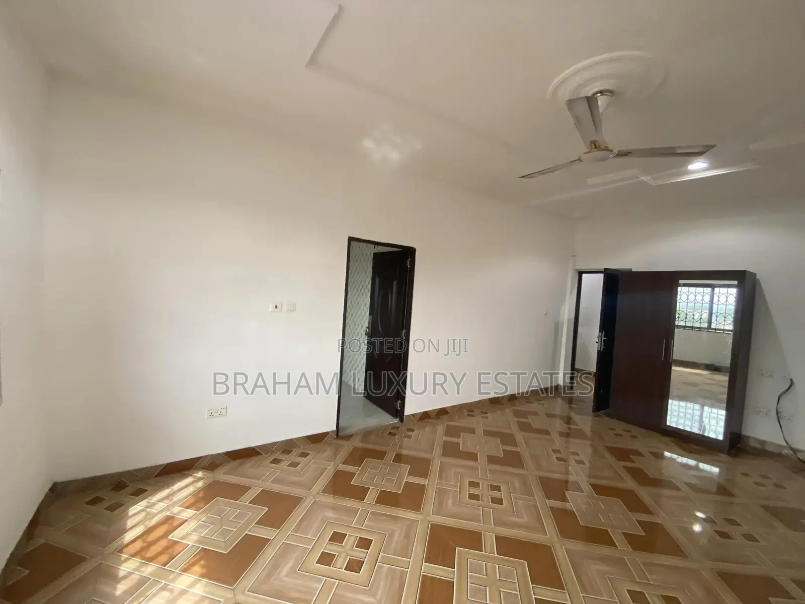 3bdrm Apartment in Braham Luxury, Nungua for rent