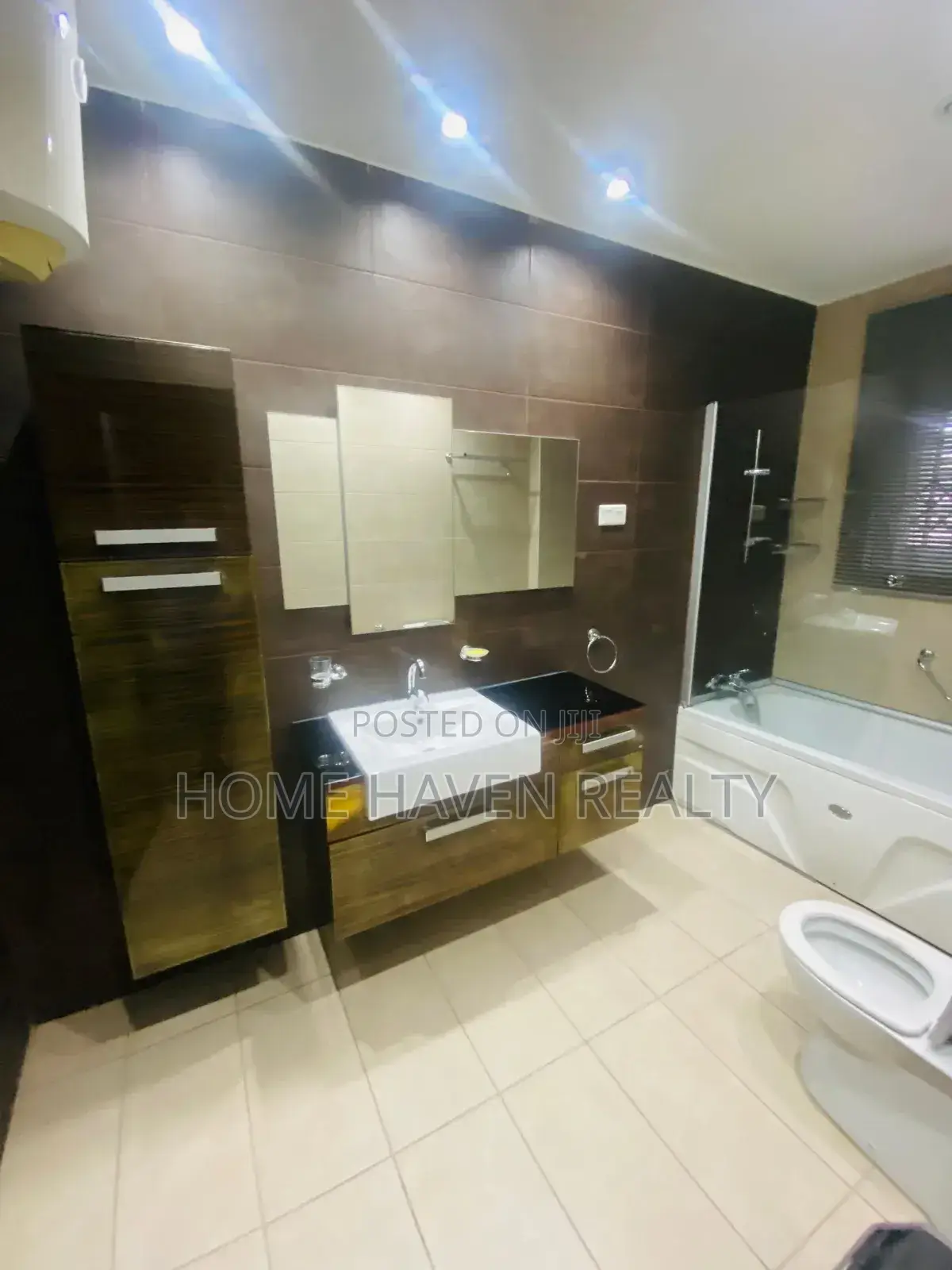 Furnished 2bdrm Apartment in Cantonment, Cantonments for rent