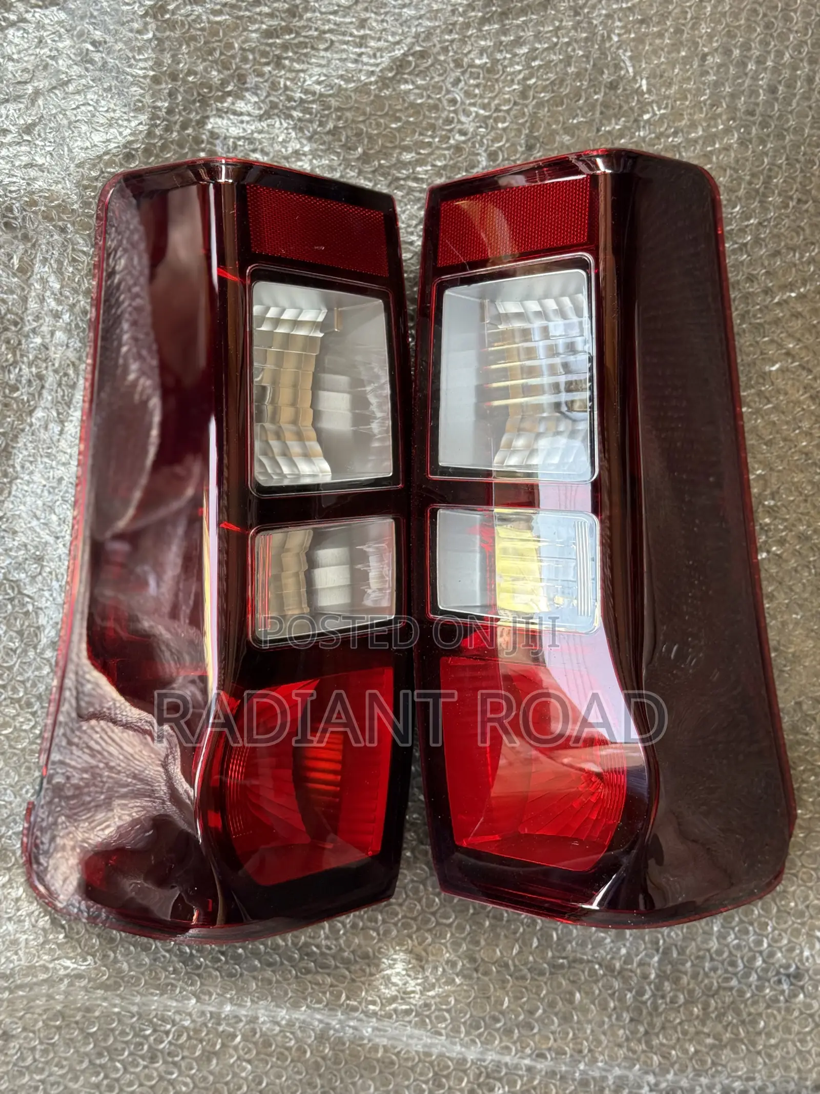 Isuzu D-Max Taillights
