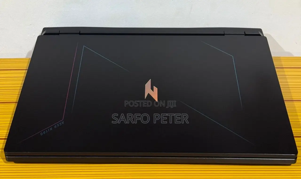 Laptop Acer Nitro 17 16GB AMD Ryzen 5 SSD 512GB