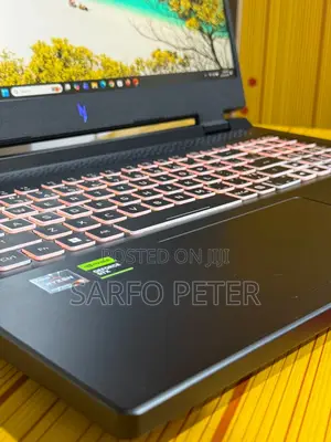 Laptop Acer Nitro 17 16GB AMD Ryzen 5 SSD 512GB