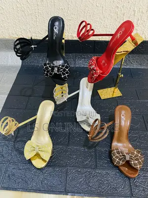 Strap Wrap Heel