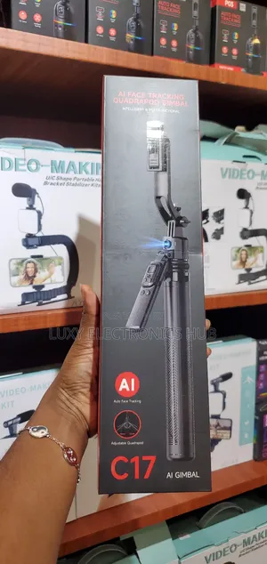 C17 Ai Tracking Tripod