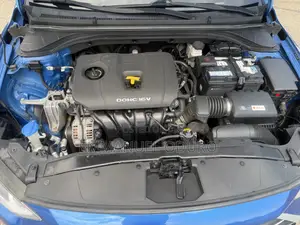 Hyundai Elantra 2017 Blue