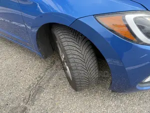 Hyundai Elantra 2017 Blue