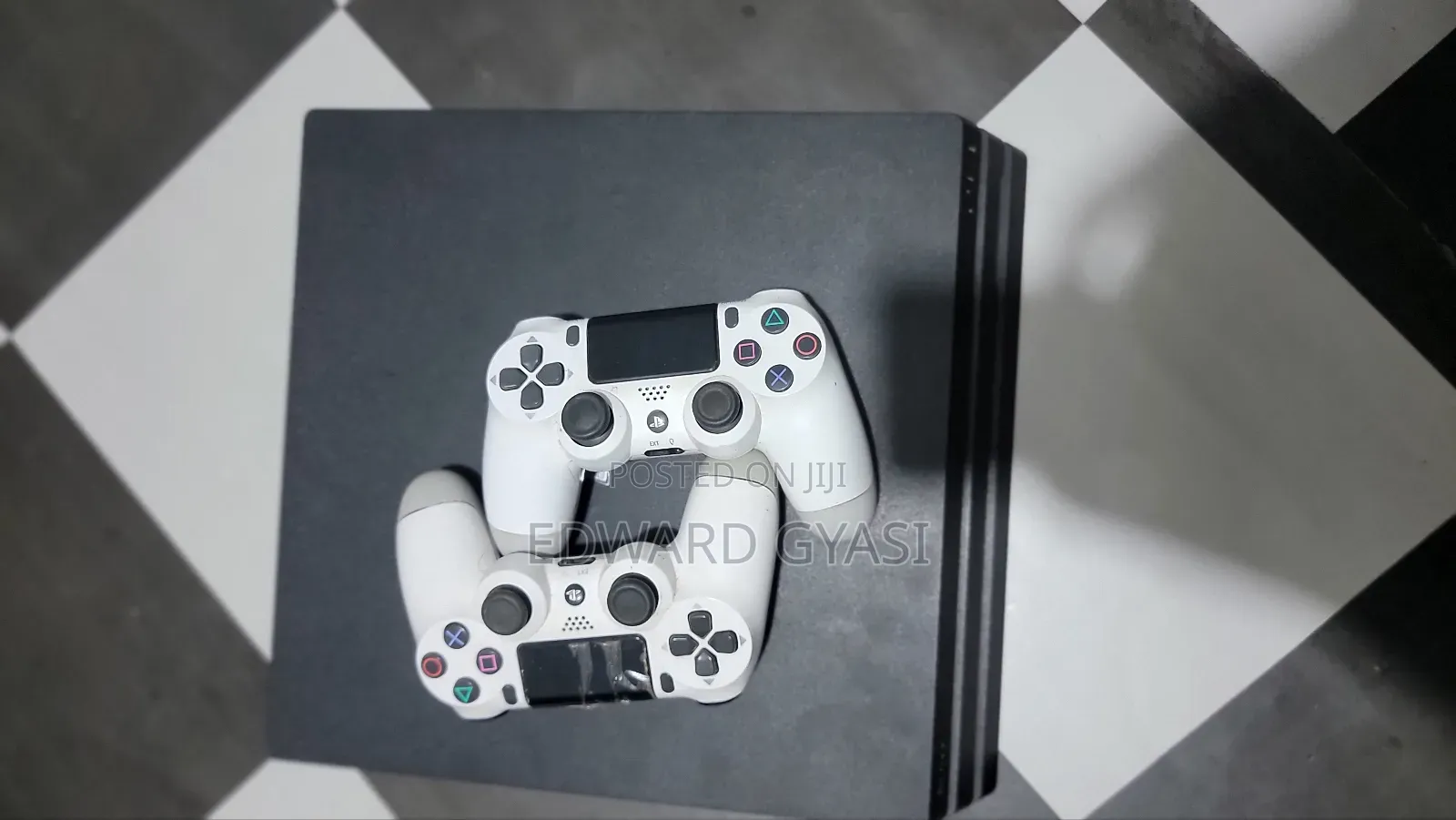 Play Station 4 Pro